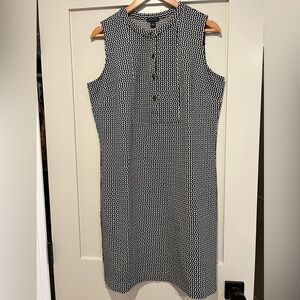 Black and White Sleeveless Dress